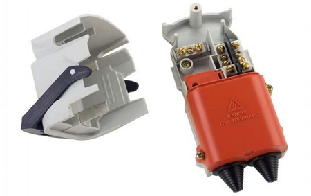 Lucy Lighting Single Pole Street Lighting Cut Out for SNE Networks
